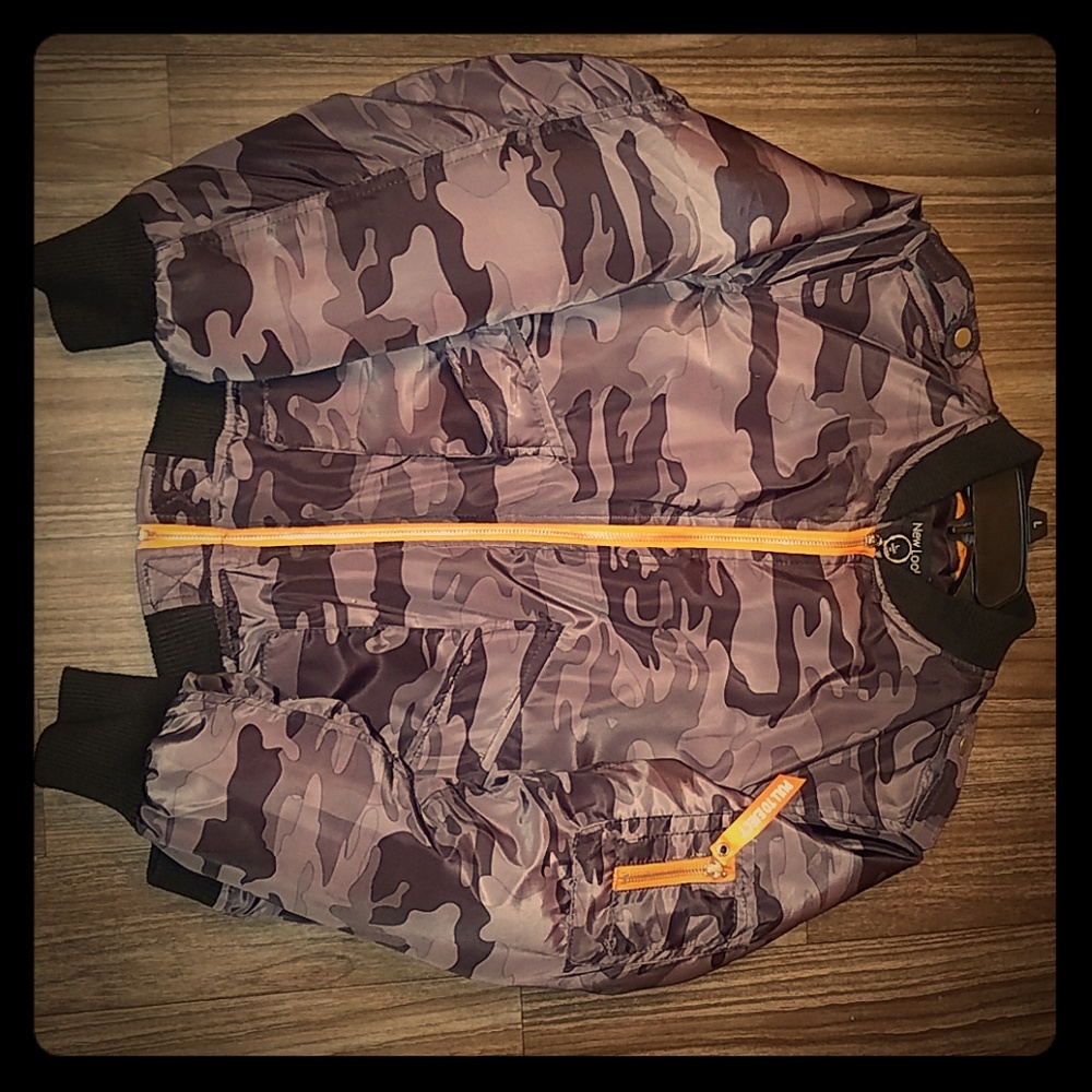 Bomber jacket